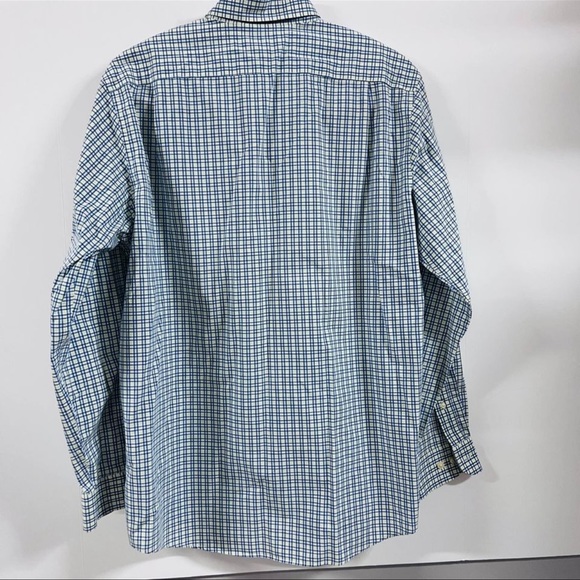 Men's LL Bean Long
Sleeve Button Down Size
Medium Wrinkle
Resistant - Picture 2 of 4